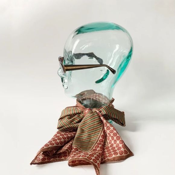 Vintage designer Egon Von Furstenberg sunglasses. 1980s does 60s sunglasses - Picture 4 of 9